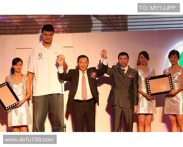 足球明星与NBA球员年薪对比分析及其背后的商业价值探讨
