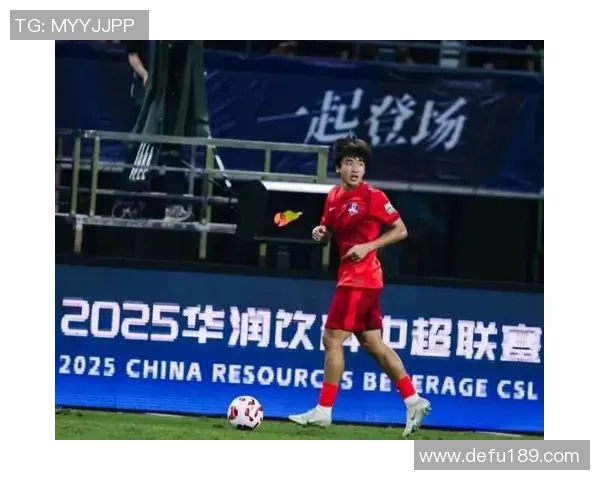 无人能挡的足球天才如何在赛场上创造奇迹